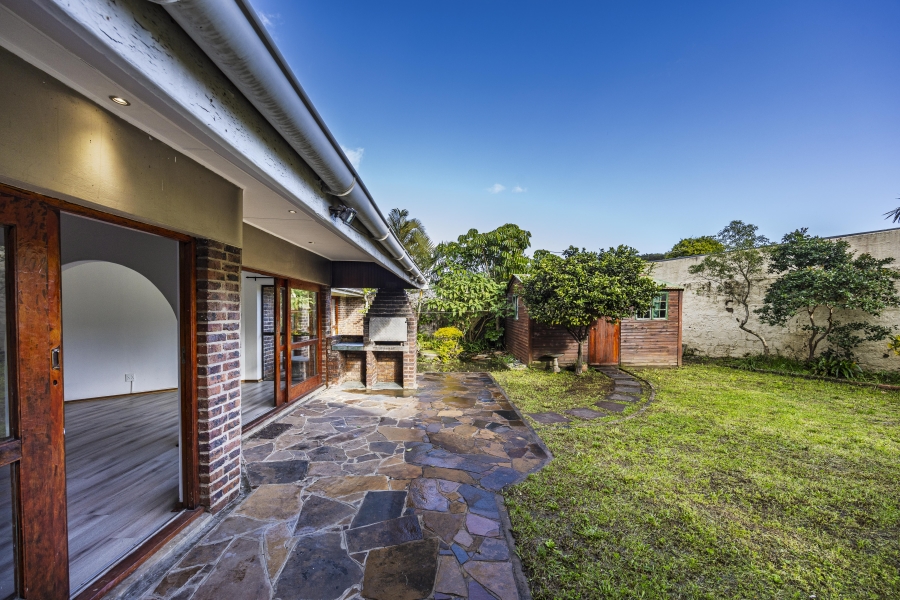 3 Bedroom Property for Sale in Bonza Bay Eastern Cape